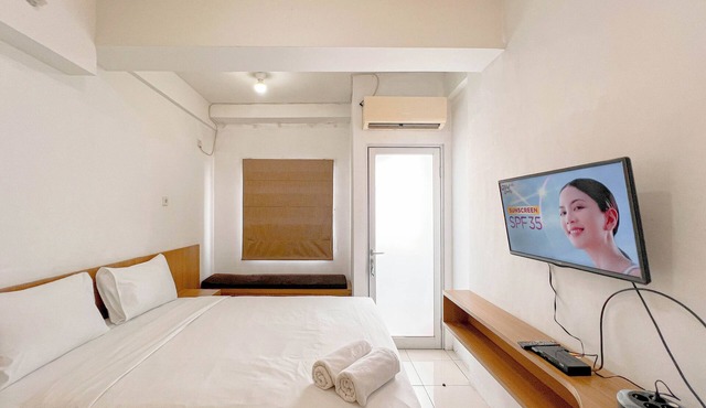 Simple And Relax Studio At Pavilion Permata Apartment