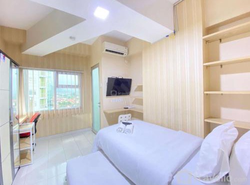 Simply Homey Studio at Stanford Jatinangor Apartment By Travelio