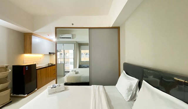 Simply Studio Room LRT City Jatibening Apartment