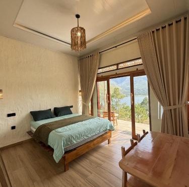 Slash Villa