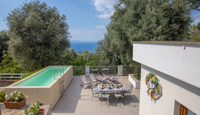 SorrentoVibes - Sorrento Villa with Pool and Amazing Views