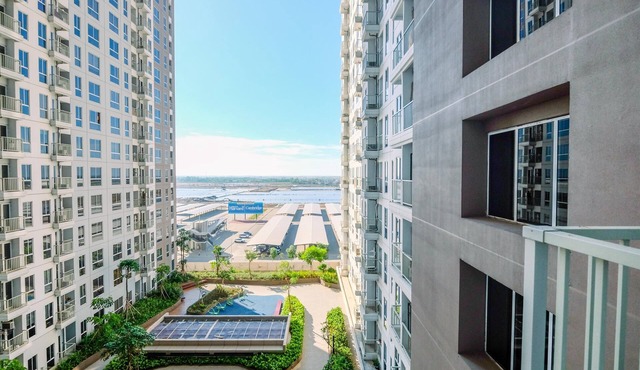 Spacious 2Br Combined Tokyo Riverside Pik 2 Apartment