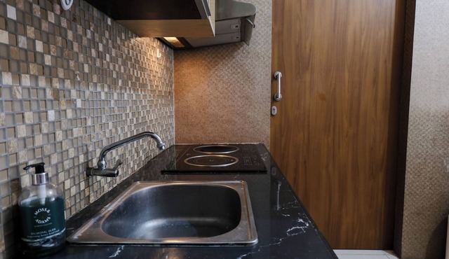 Spacious 3Br Combined Unit At Pinewood Apartment