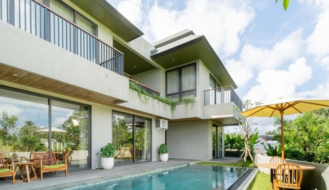 Spacious, 5BRvilla with a Rice Field View in Ubud