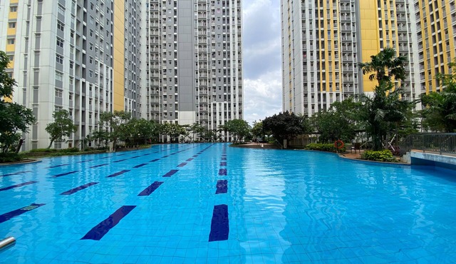 Spacious And Homey 3Br At Springlake Summarecon Bekasi Apartment