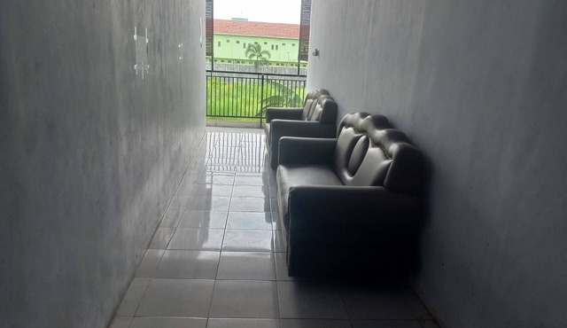 SPOT ON 93886 Kost Zalfa Amalia Syariah