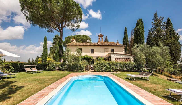 Stunning home in Monteroni d´Arbia SI