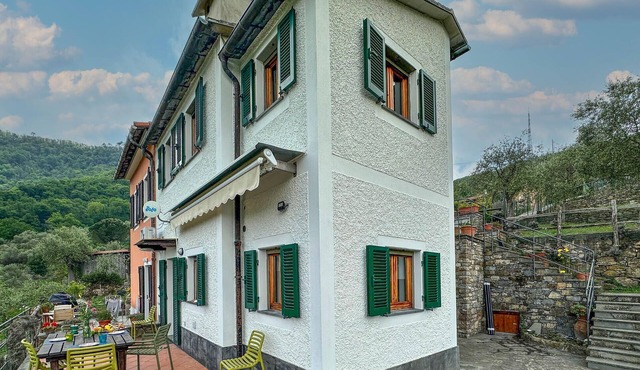 Stunning home in San Lorenzo della Cost with house a panoramic view