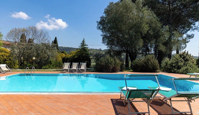 Stunning private villa with WIFI, A/C, private pool, TV, patio, pets allowed and panoramic view