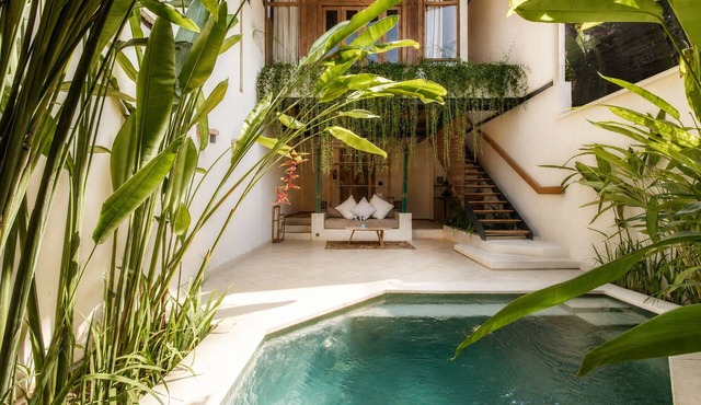 Stylish 1-BR Villa with Pool, 800m to Echo Beach