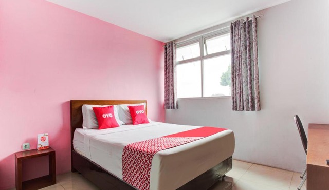 Super OYO Collection O 3876 The Aurora Inn Lembang