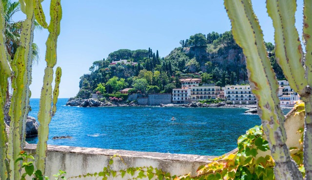TaoApartments - Casa Salina | Taormina Mare Mazzarò