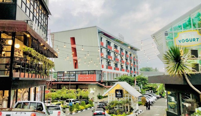 The Bountie Hotel and Convention Centre Sukabumi