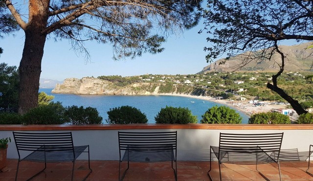The Rhinoceros House - Scopello