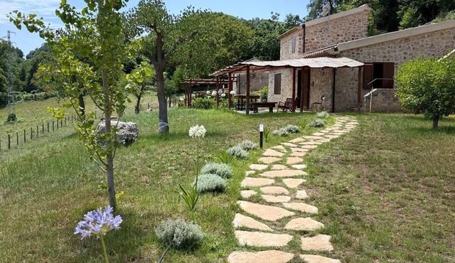 The Three Barnyards - The Gecko. A cozy and elegant retreat in pure nature