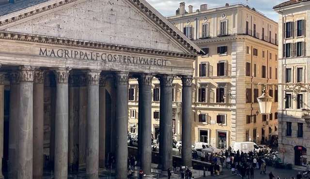 The Window Of The Gods - Pantheon