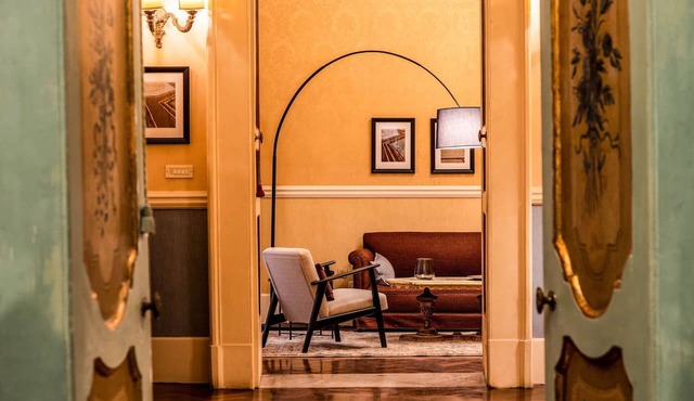TLS - Luxury Suite Courts