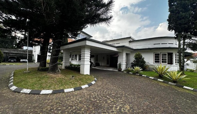 Townhouse Oak Casa D'Ladera Bandung