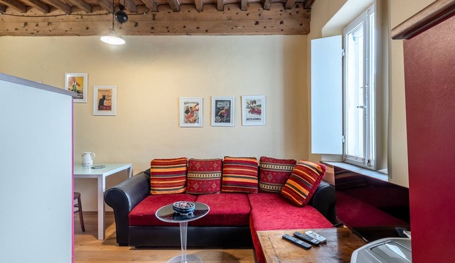 'Ultimo Piano' Apartment with Shared Pool and Wi-Fi