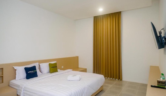 Urbanview Hotel JJ Bukitsari Semarang