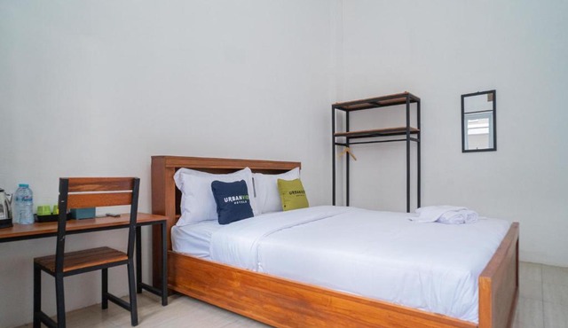 Urbanview Hotel Sky Batu Malang by RedDoorz