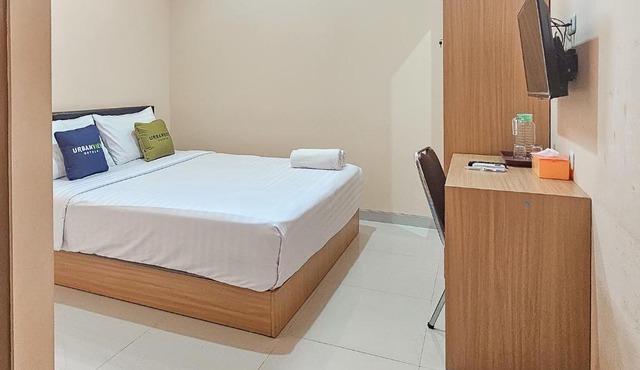 Urbanview MJ House Syariah Bandung