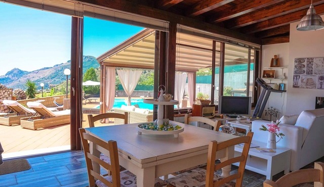 Vacation home for 4 guests with 70m² in Letojanni (162406)