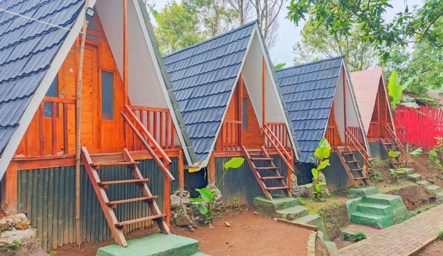 Valley Ciater Subang Mitra RedDoorz