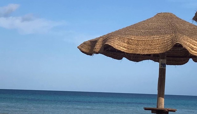 Villa at only100 meters from the beach