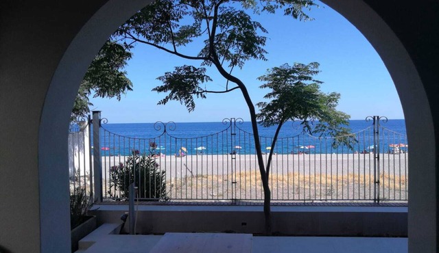 Villa by the sea, perfect for families