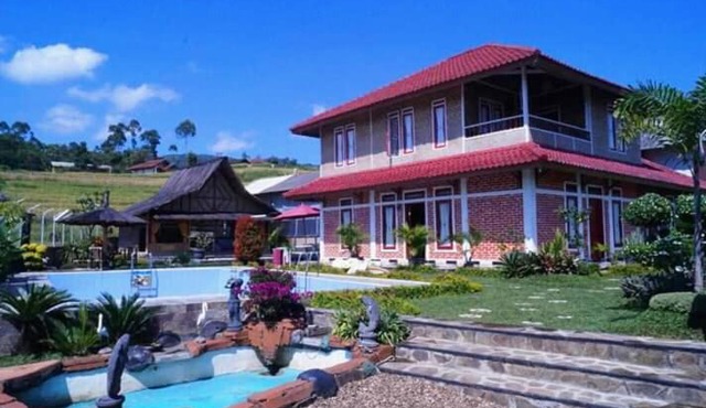 VILLA CAHAYA LESTARI
