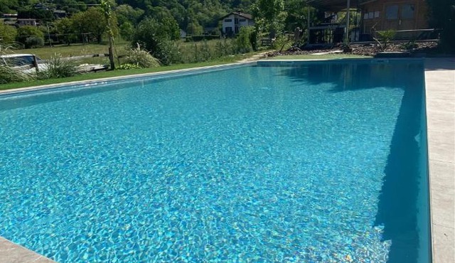 Villa Carlotta Rossa - Holiday Home with garden and pool