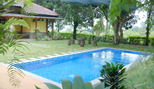 Villa ChavaMinerva Hanni Ciater with Pool