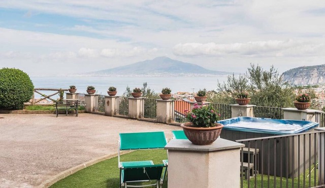 Villa Donna Tittina - by aroundsorrento
