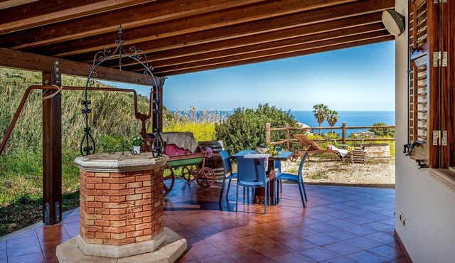 Villa Elena 2 Km from the Natural Reserve of Zingaro