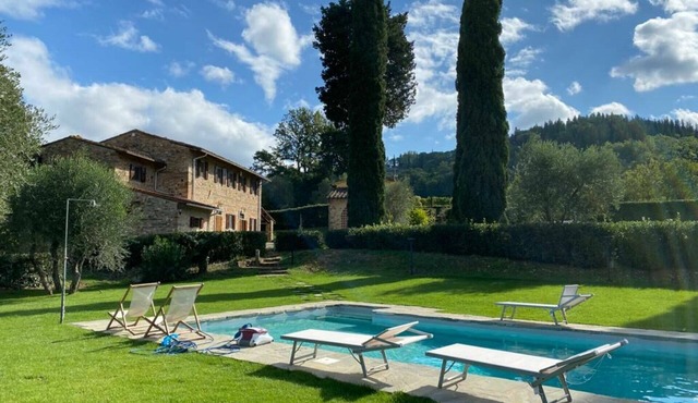 Villa Feudo, incredible villa with private pool and park, located in Cerbaia, in the Tuscan coun.