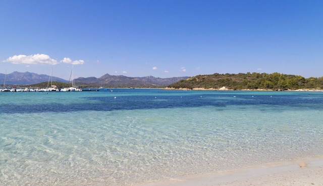 Villa in Capo Coda Cavallo with 6 bedrooms sleeps 12