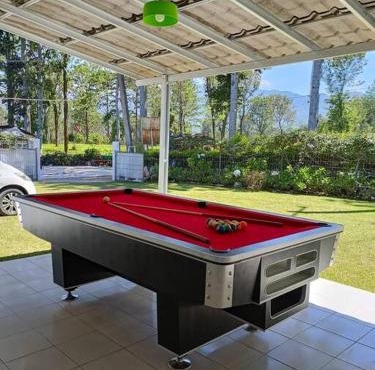 Villa Kebun Teh, 4 Kamar, Kolam, Billiard