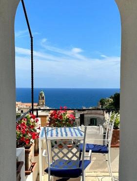Villa Lara Hotel
