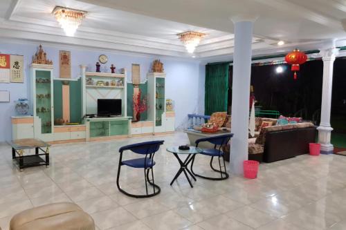 Villa MATAHARI BANDUNGAN