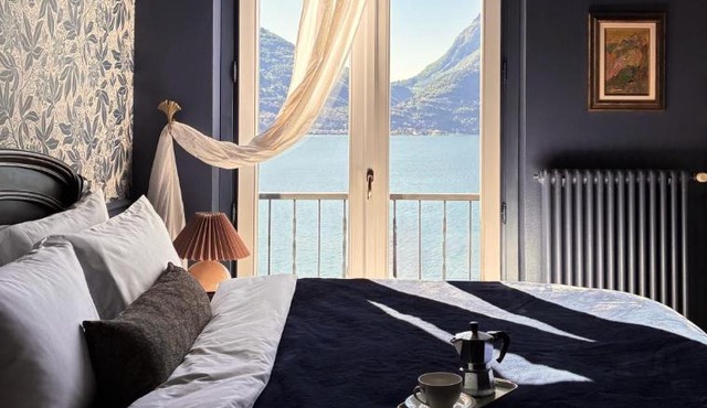 Villa Murello - Panoramic Lake View Short Walk to Lake
