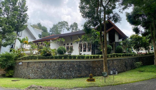 Villa New IMS
