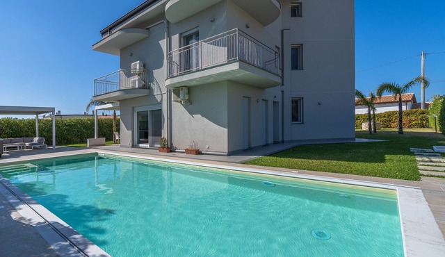 Villa 'Nigrò' with Sea View, Pool, Garden & Wi-Fi