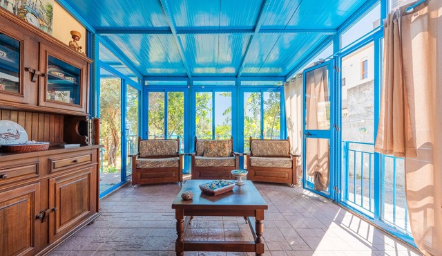 Villa Vegna with Sea View, Wi-Fi and Air Conditioning