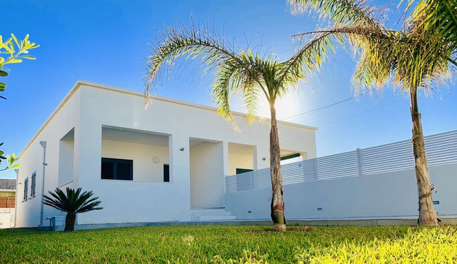 Villa Venus 100 meters from the sea