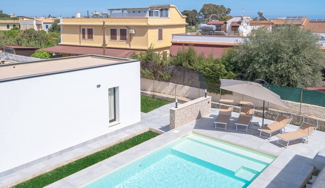 Villa 'Villetta Vanessa' with Mountain View, Wi-Fi and Air Conditioning