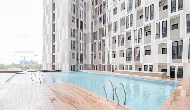 Warm Minimalist Studio Apartment The Alton