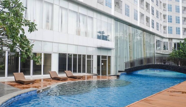 Wonderful 2BR with City View at Grand Sungkono Lagoon Apartment