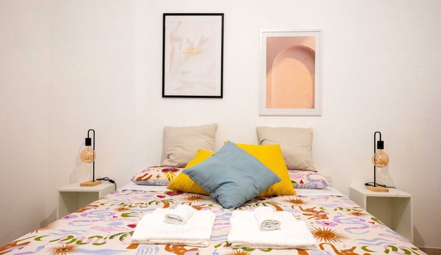 Wonderful apartment within walking distance of Basilica of San Giovanni and Colosseum