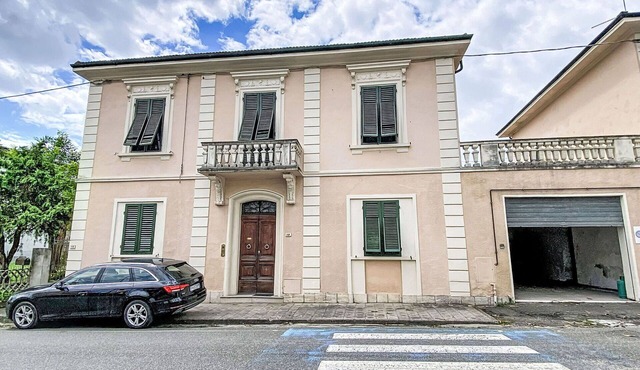 Wonderful private villa for 6 people with A/C and TV